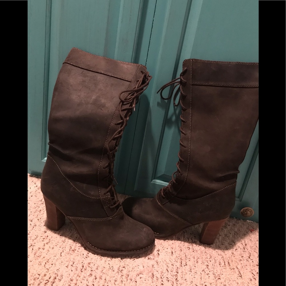 FRYE boots
